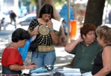 El desempleo en Brasil se mantiene estable, pero la informalidad vuelve a crecer