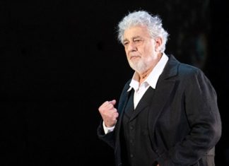 Plácido Domingo asegura que «nunca» se ha comportado «de modo acosador»