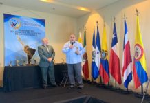 Alcalde Alexander López dedica premio a colaboradores