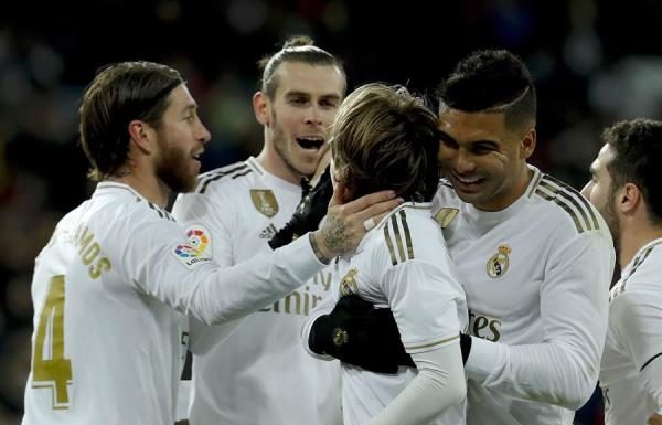 3-1. Remontada con bronca histórica a Bale