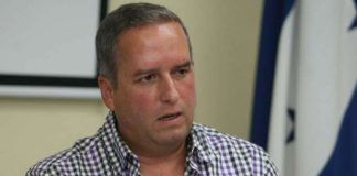 Soy el cambio en el partido Nacional: Ricardo Álvarez