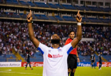 Olimpia conquista el liderato del campeonato nacional tras vencer al Motagua