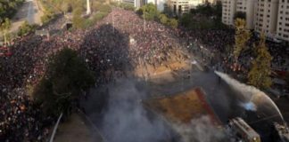 El paso de las semanas no merma las protestas en Chile