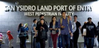 La justicia suspende orden de Trump de denegar visados a migrantes sin seguro