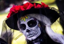 México, capital Hollywood: migrantes lideran el Día de los Muertos en Los Ángeles