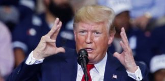 Trump acusa a Pfizer de retrasar los datos sobre vacuna a después de comicios