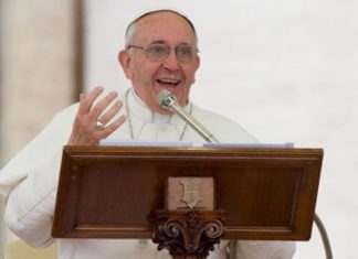 El papa: «Hay más cristianos perseguidos hoy que en los primeros siglos»