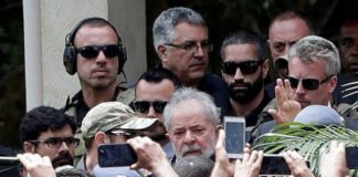 El expresidente brasileño Lula sale de la cárcel 1 año y 7 meses después