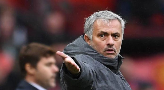 Mourinho es el nuevo entrenador del Tottenham tras la destitución de Pochettino