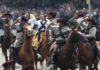 Campesinos mexicanos intentan boicotear desfile de Revolución como protesta