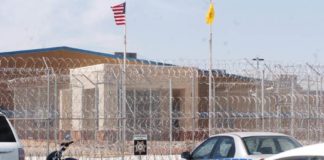 Las cárceles de migrantes están hechas para «quebrarlos», afirma una visitadora