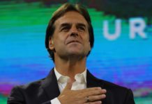 Presidente electo de Uruguay recibió visita de candidato del Frente Amplio