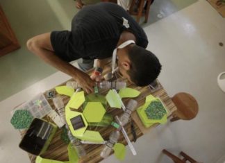 Una tortuga tecnológica para detectar microplásticos en los océanos