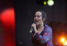 Ximena Sariñana se va a los ritmos urbanos en su nuevo sencillo «TBT4 EVER»