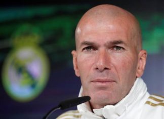 Zidane dice que Bale y James «no están lesionados» pero tampoco disponibles