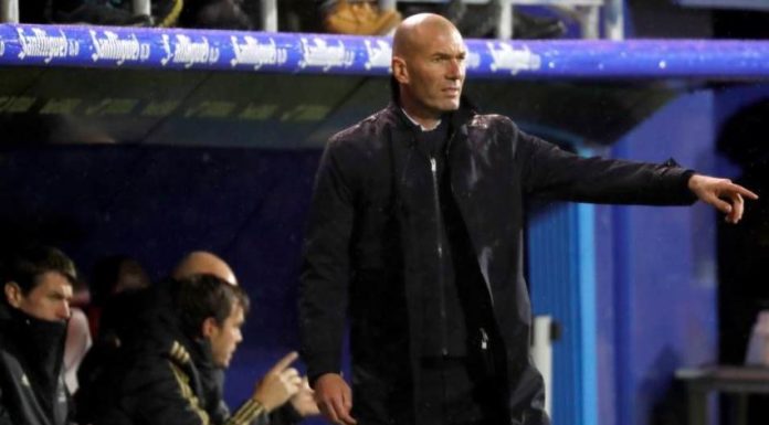 Zidane cumple 200 partidos con el Real Madrid: «Será el más extraño»