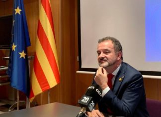 Un tribunal suspende la apertura de delegaciones de Cataluña en México y Argentina