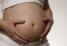 El exceso de nutrientes en el embarazo pueden ocasionar riesgos al feto