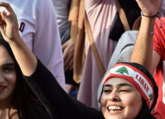 Los estudiantes del Líbano lo desafían todo por un futuro mejor