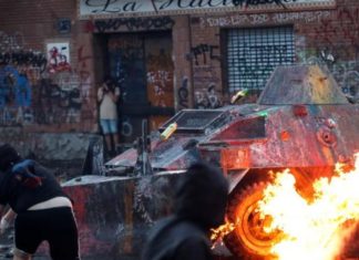 La Cruz Roja de Chile reporta escasez de insumos para curar los heridos en protestas