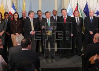 Perú le propone al Grupo de Lima abrir el diálogo con quien apoya a Maduro