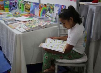 Literatura hondureña también se ve afectada por crisis provocadas por políticos