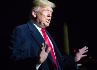 Trump visita por sorpresa Afganistán y anuncia un nuevo diálogo con talibanes