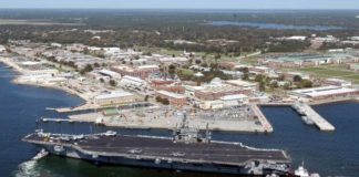 Gobernador de Florida confirma que autor del tiroteo en base naval era saudí