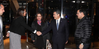 Presidente Hernández arriba a España para participar en cumbre sobre Cambio Climático