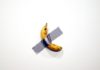 Una banana pegada a la pared es la sensación en Art Basel Miami Beach