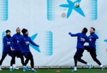 Última tarde del año en el Camp Nou para despejar dudas