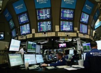 Wall Street sigue en racha y encara un fin de año de récords