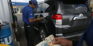 Gasolina regular tendrá un leve aumento, mientras que diésel y la súper bajaran de precio