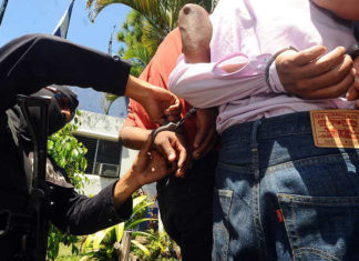 Desarticulan en El Salvador banda dedicada a llevar a centroamericanos a EEUU
