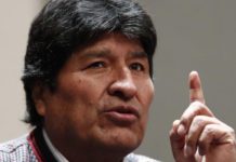 Morales «saluda» que Uruguay pida a Mercorsur activar la cláusula democrática