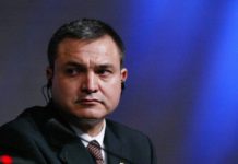 Arrestan a exjefe de Seguridad de México por cargos de narcotráfico