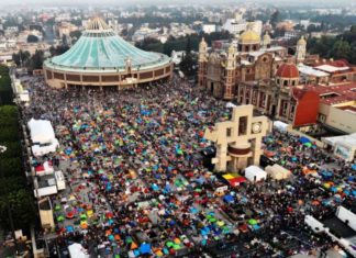 Dos millones de guadalupanos llegan a Ciudad de México para honrar la Virgen