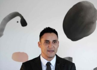 Un emocionado Keylor Navas inaugura su fundación infantil en Costa Rica