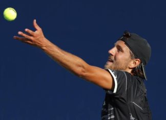 Lucas Pouille baja en el Abierto de Australia