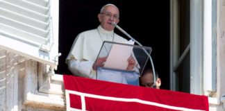 Papa Francisco: Coronavirus nos ha despertado del delirio de omnipotencia