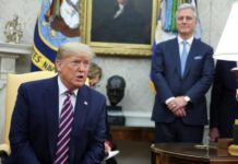 Trump, dispuesto a someterse a un juicio político tanto corto como largo