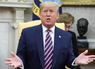 Trump afirma que juicio político es «declaración de guerra a la democracia»