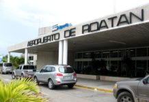 El aeropuerto de la isla hondureña de Roatán recibe certificación internacional