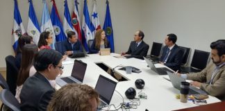 Honduras recibe la presidencia del SICA en una cumbre sin jefes de Estado