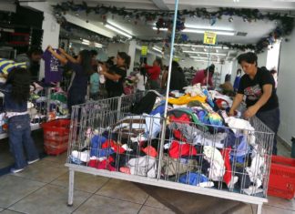 Ropa de segunda mano, aliada de hondureños para estrenar en fiestas navideñas