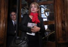 Tensión en la coalición oficialista de Chile por el acuerdo constitucional