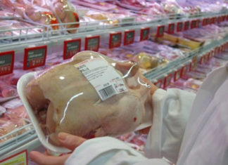 Avicultores hondureños garantizan precio de carne de pollo en temporada navideña