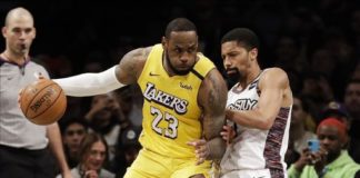 113-128. James, triple-doble, marca de equipo, triunfo y más cerca de Kobe