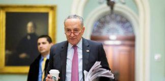 Demócratas califican de «farsa» la primera jornada de juicio político a Trump