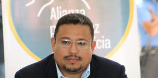 Resulta «inquietante» que ahora ningún político habla de la segunda vuelta y reelección presidencial